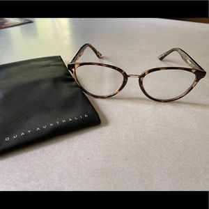 Quay Rumour blue-light blocking glasses